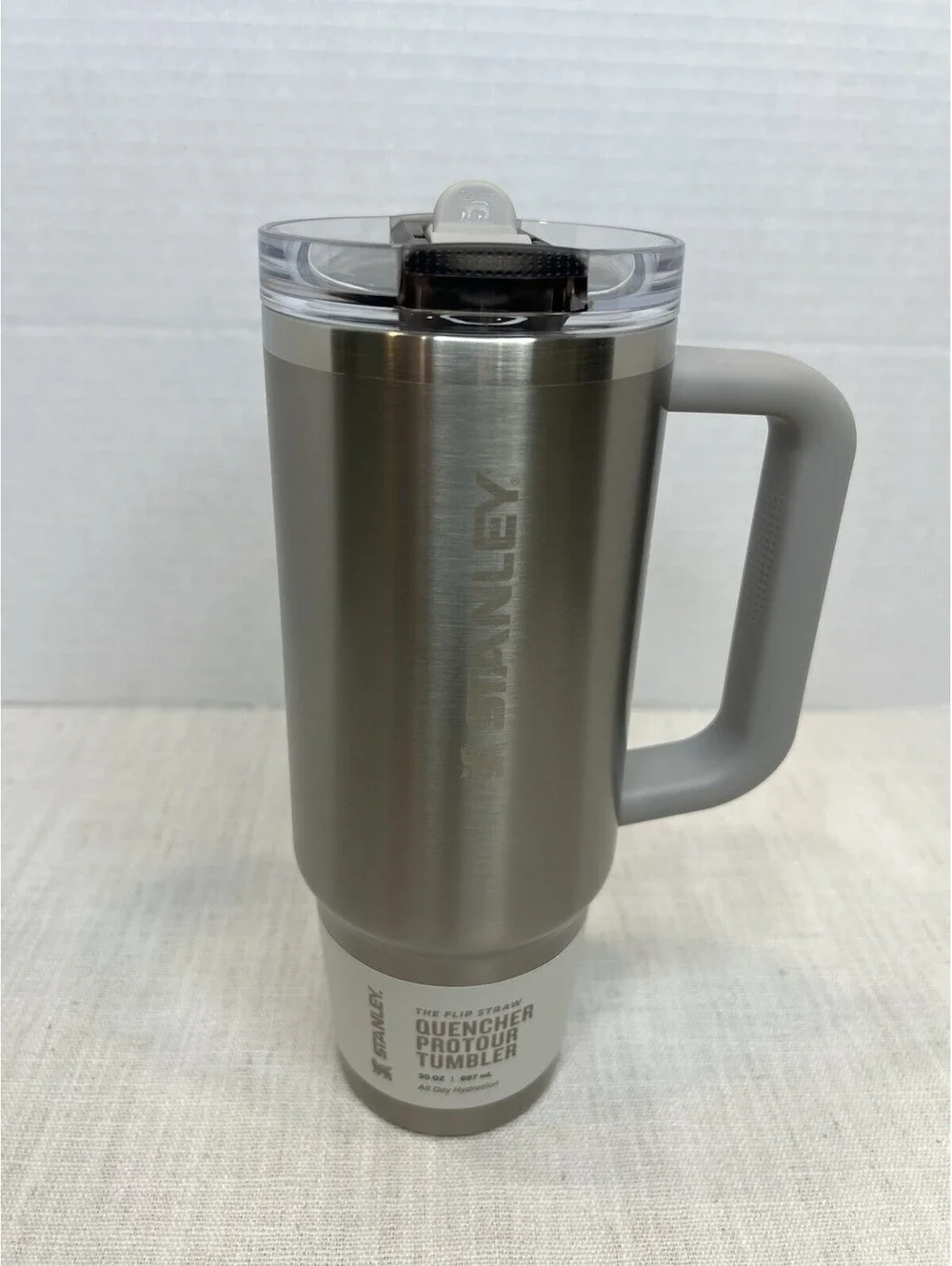 Stanley Quencher ProTour 30 oz Insulated Stainless Tumbler w/ Handle Lid Ash